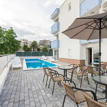 Apartment Katavic Podstrana